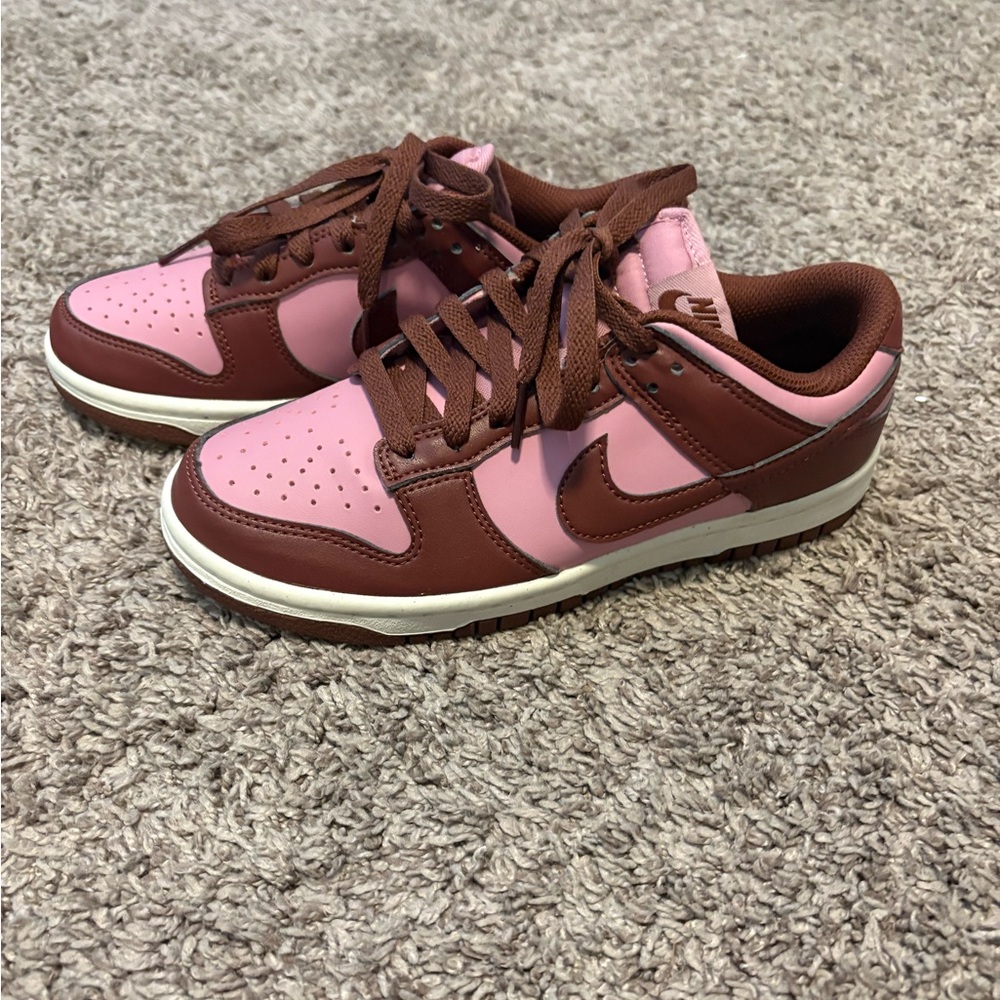 Nike Dual-Tone Dunks